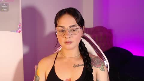 missmariana_ online show from April 28, 11:32 pm