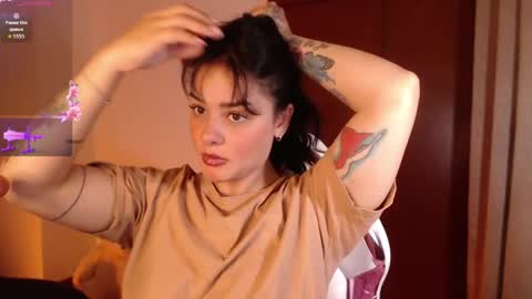 missmariana_ online show from May 12, 11:24 pm