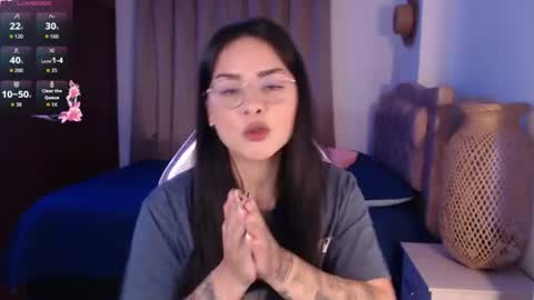 missmariana_ online show from June 18, 12:00 am