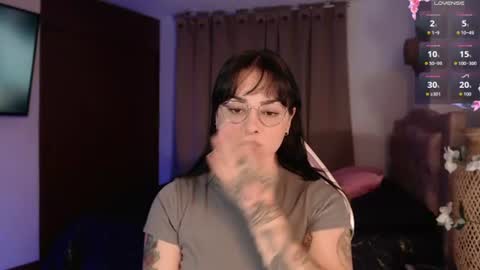 missmariana_ online show from July 26, 11:44 pm