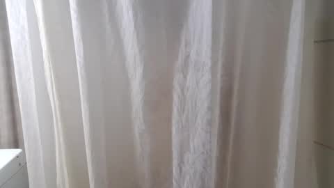 Snapshot of missmeandre chatting on January 7, 6:56 pm 4bdn couple online show from January 7, 6:56 pm