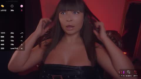 LUXXANDRA online show from October 13, 4:23 am