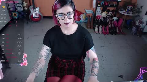 Miss Mia online show from December 12, 9:26 pm
