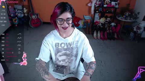 Miss Mia online show from December 13, 11:02 am
