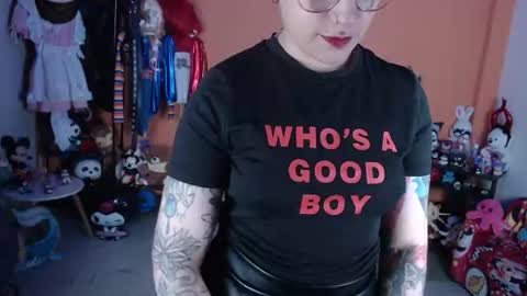 Miss Mia online show from June 8, 10:26 am
