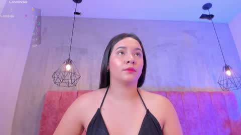 Mia  online show from May 18, 12:22 pm