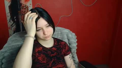 Snapshot of missmiamiss chatting on March 12, 12:44 pm Mia online show from March 12, 12:44 pm