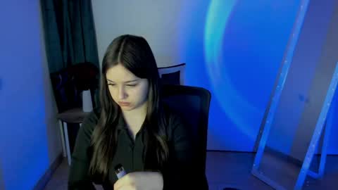 Snapshot of missmiamiss chatting on May 11, 2:45 pm Mia online show from May 11, 2:45 pm