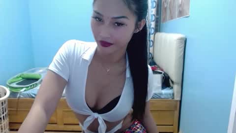 Snapshot of missminervaa chatting on April 5, 5:32 pm missminervaa online show from April 5, 5:32 pm
