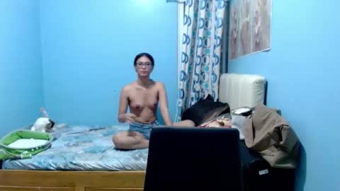 Snapshot of missminervaa chatting on April 16, 8:09 pm missminervaa online show from April 16, 8:09 pm