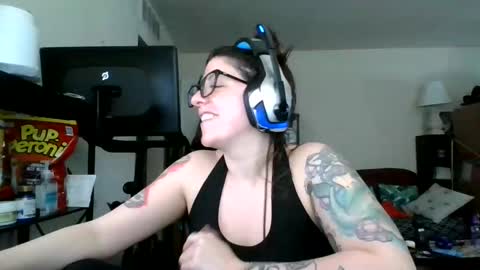 MissMona online show from February 26, 1:43 pm