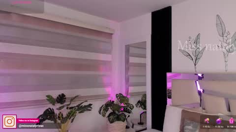 Snapshot of missnataly_ chatting on March 23, 10:14 pm Nataly Rivas online show from March 23, 10:14 pm