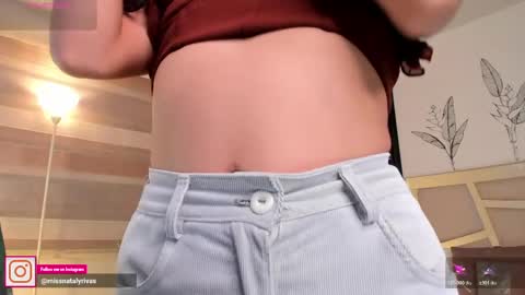 Snapshot of missnataly_ chatting on April 15, 10:21 pm Nataly Rivas online show from April 15, 10:21 pm