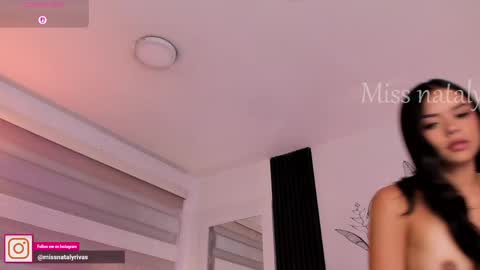 Snapshot of missnataly_ chatting on May 27, 1:57 am Nataly Rivas online show from May 27, 1:57 am