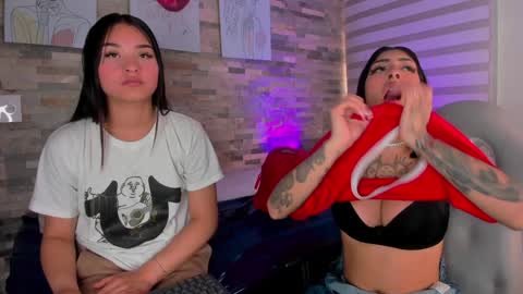 insta miss nickeloo online show from December 6, 8:40 pm
