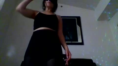 Snapshot of missobediant1111 chatting on July 30, 1:04 am Kinky couple domination online show from July 30, 1:04 am