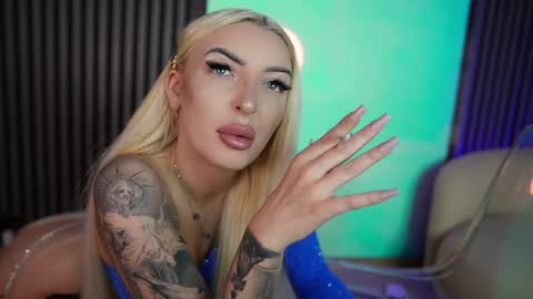 Miss Obsidian online show from May 31, 6:20 pm