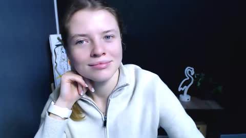 Snapshot of missoliviaa_ chatting on November 20, 2:06 pm Olivia online show from November 20, 2:06 pm