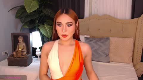 Snapshot of missoliviaontop chatting on April 4, 1:41 pm missoliviaontop online show from April 4, 1:41 pm