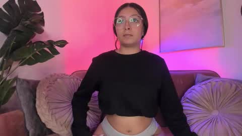 Isabel Mendez online show from November 4, 11:26 pm