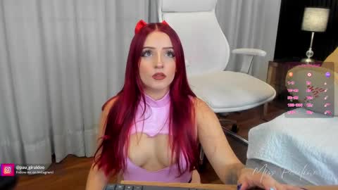 Snapshot of misspaulina__ chatting on March 7, 11:16 pm Pau Giraldo online show from March 7, 11:16 pm