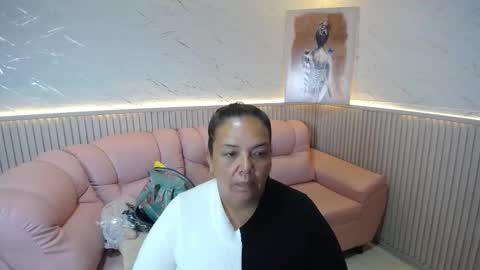 Snapshot of misspenelopenipples chatting on March 12, 11:38 am Penelope online show from March 12, 11:38 am