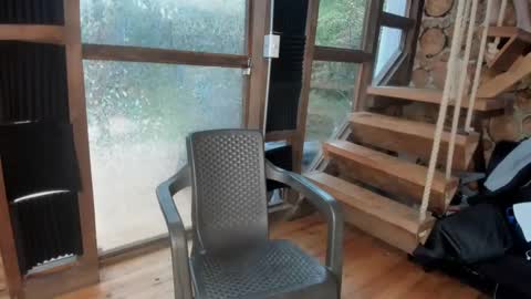 Snapshot of misspink152015 chatting on March 1, 8:53 pm sarah online show from March 1, 8:53 pm