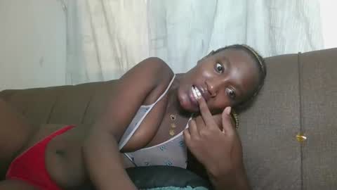 Snapshot of missprettygal chatting on September 29, 6:29 am pretty gal online show from September 29, 6:29 am