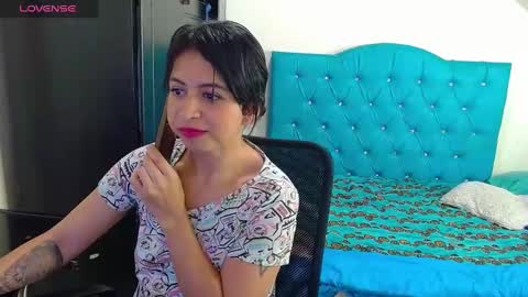 kassandra online show from March 6, 8:05 pm