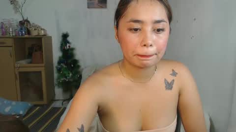 Snapshot of missrheameasexy chatting on January 20, 3:26 am missRHEA online show from January 20, 3:26 am