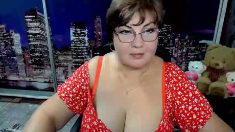 Snapshot of missritabella chatting on October 25, 5:08 pm Rita online show from October 25, 5:08 pm