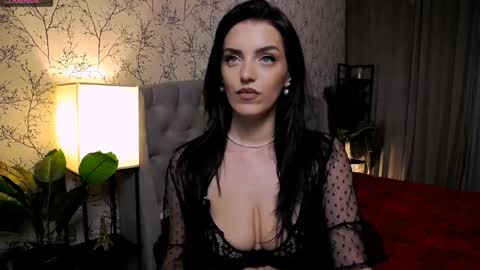 Snapshot of missrosse_ chatting on May 9, 12:38 am Emily online show from May 9, 12:38 am