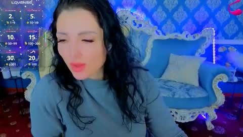 missrossi online show from February 25, 8:07 pm