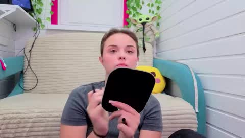 . online show from November 9, 6:01 am