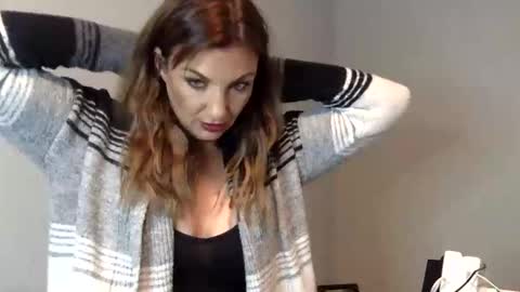 Wifey online show from October 22, 12:49 pm