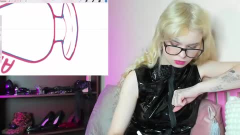 Misss Lola Angel online show from February 14, 2:12 pm