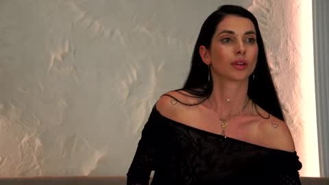 Snapshot of misssophiee_ chatting on June 5, 8:25 pm Sophie online show from June 5, 8:25 pm