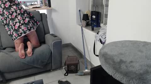 missthon online show from November 28, 10:29 am