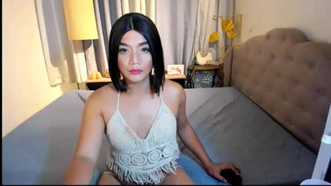 Snapshot of misstress_kyrie chatting on October 22, 9:31 am K Y R I E  online show from October 22, 9:31 am