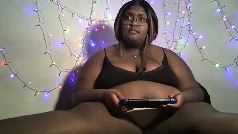 Misstrezzkristina online show from February 27, 4:09 am