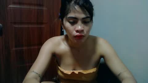 Snapshot of missunknownxoxo chatting on June 16, 3:53 am sofia online show from June 16, 3:53 am