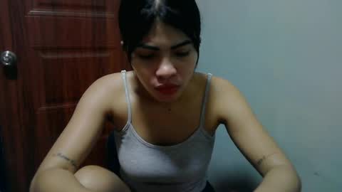 sofia online show from June 18, 1:28 am