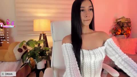 Valeria Davila online show from March 12, 12:10 am