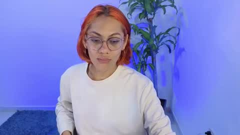 IG MISSVENUSS1 online show from November 1, 8:49 am