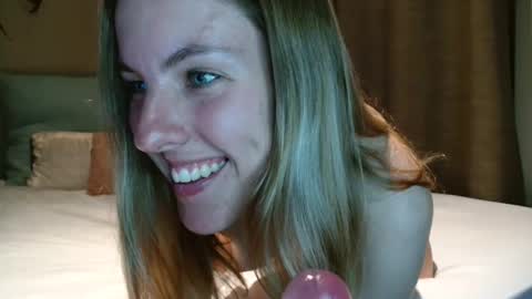 Monique  online show from October 21, 11:05 pm