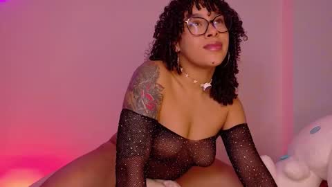 Snapshot of missygainer chatting on November 15, 5:42 pm Missy Gainer online show from November 15, 5:42 pm