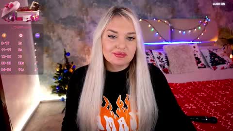 missyymarty online show from December 21, 11:28 am