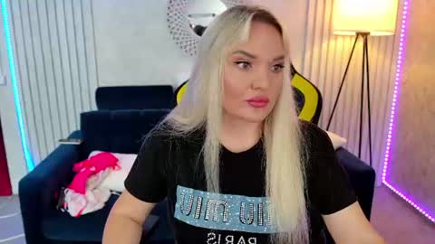 missyymarty online show from June 9, 6:36 am