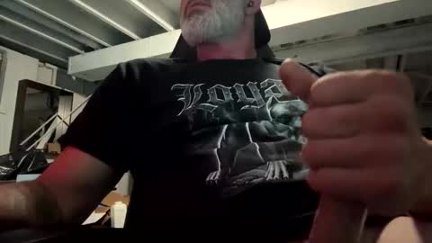 AJ online show from October 29, 1:30 am