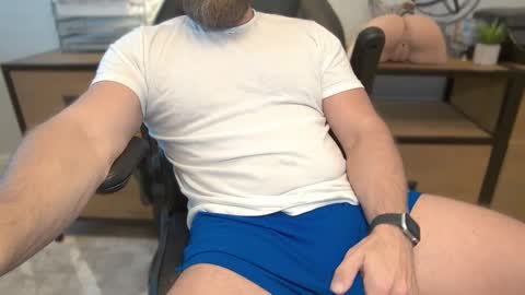 MISTER DILF  online show from October 4, 2:59 pm